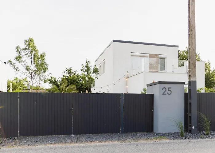 Szabadi Pihenohaz By Bltn