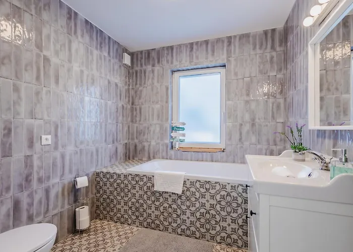 Szabadi Pihenohaz By Bltn *