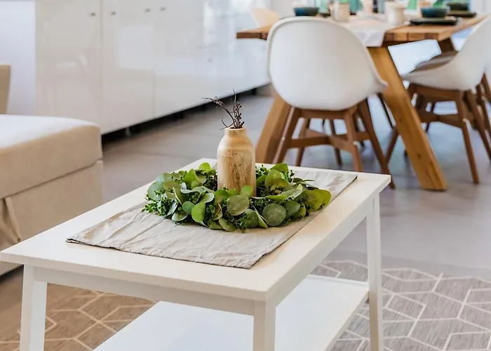 Szabadi Pihenohaz By Bltn Apartmán *