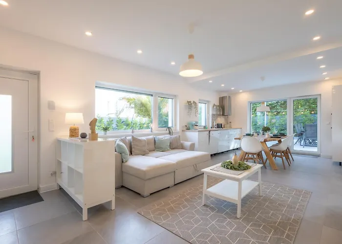 Szabadi Pihenohaz By Bltn Siófok