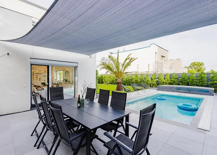 Szabadi Pihenohaz By Bltn Apartmán